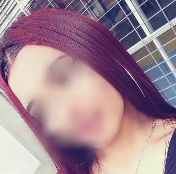 Anna, 27
