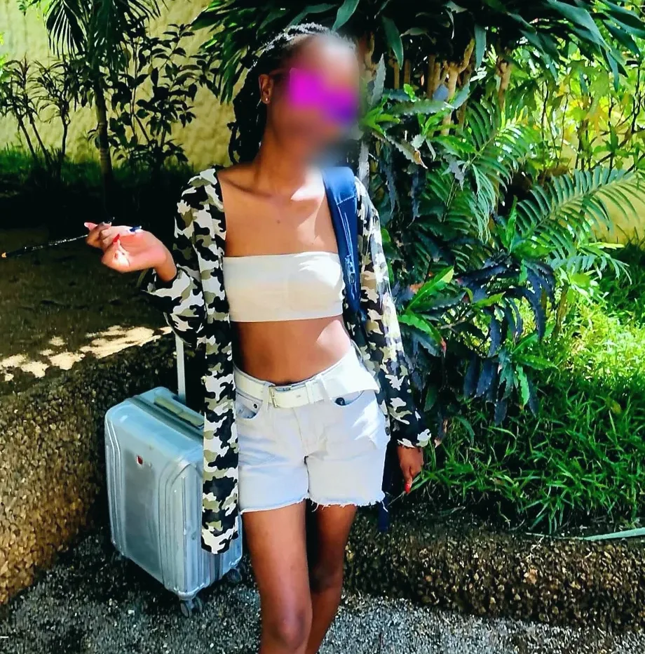 Saskia, 21